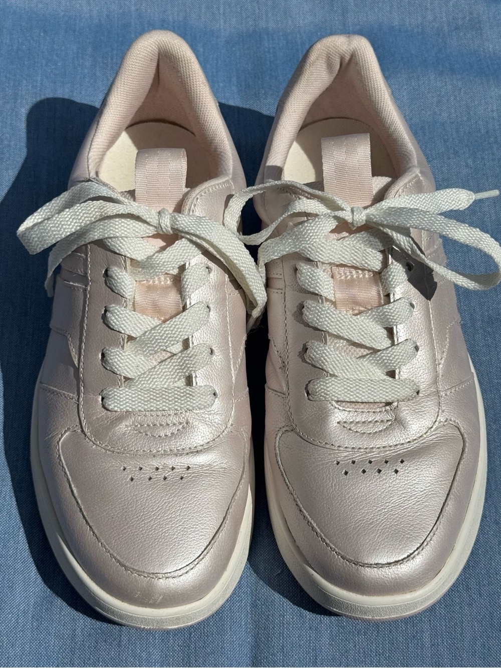 Keds Champagne/Pearl Leather Sneakers – Women’s 8.5 | Like-New Condition